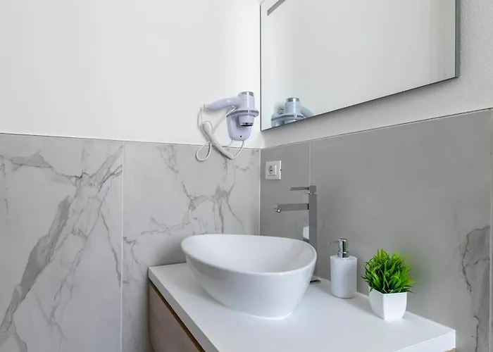 Apartment Cima 11 By Welchome